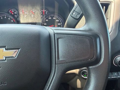 Used 2022 Chevrolet Silverado 1500 Custom AWD/4WD image 29