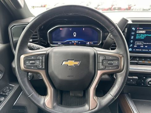 Used 2024 Chevrolet Silverado 2500 High Country w/ Technology Package image 20