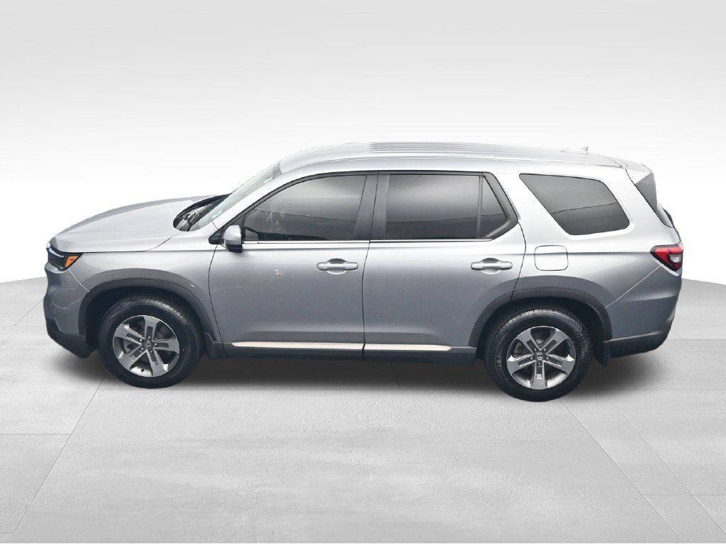 Used 2025 Honda Pilot EX-L image 46