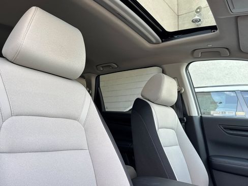 Used 2024 Honda CR-V EX image 14