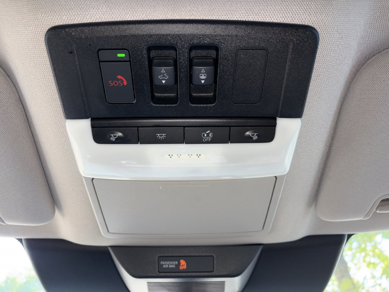 Certified 2023 Nissan Pathfinder Platinum AWD/4WD image 17