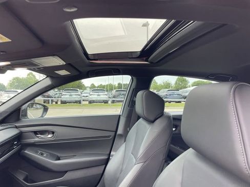 Used 2025 Honda Accord Sport image 24