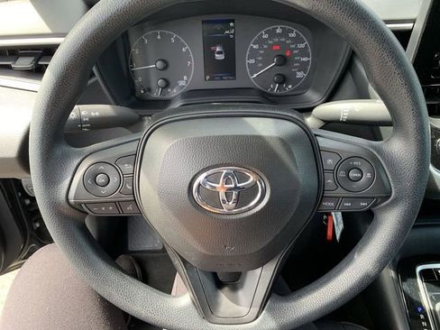 Used 2024 Toyota Corolla LE image 19