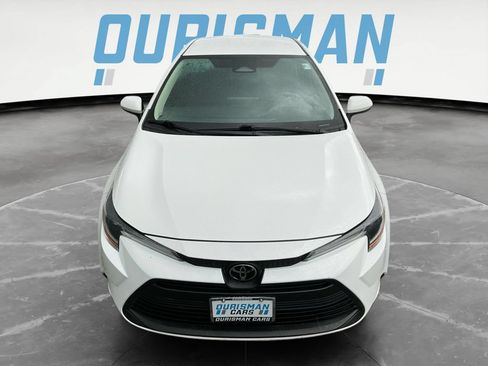 Used 2024 Toyota Corolla LE FWD image 9
