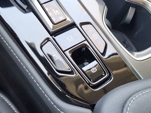 Certified 2024 Lexus NX 250 FWD w/ Towing Package (2000 Lbs) image 22