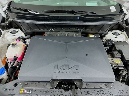 Used 2023 Kia Niro Wave FWD image 34