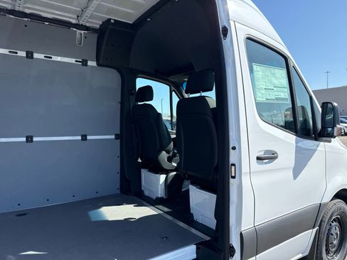 New 2026 Mercedes-Benz Sprinter 2500 image 20