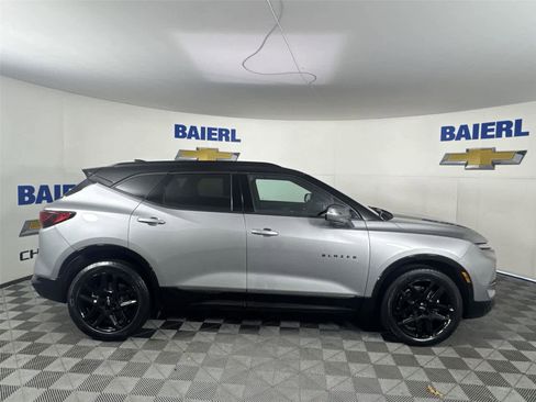 Used 2023 Chevrolet Blazer RS w/ Driver Confidence II Package image 6
