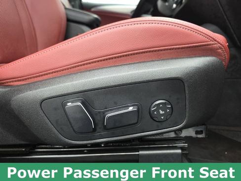 Used 2024 BMW X3 xDrive30i w/ Premium Package image 49