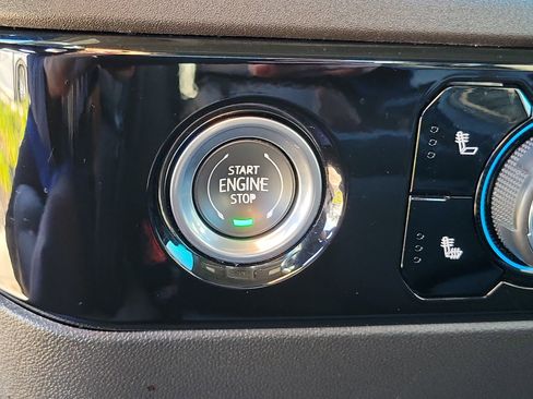 Used 2023 Chevrolet Silverado 1500 RST image 22