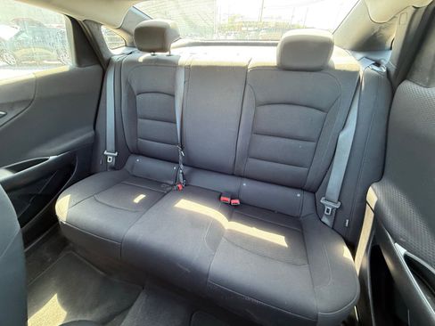 Used 2023 Chevrolet Malibu LS FWD image 23