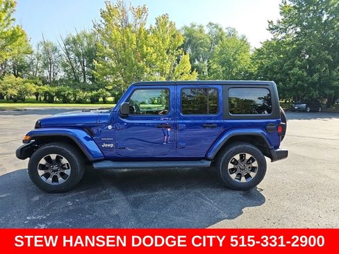 Used 2018 Jeep Wrangler Unlimited Sahara AWD/4WD image 1