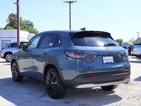 New 2026 Honda HR-V Sport image 4