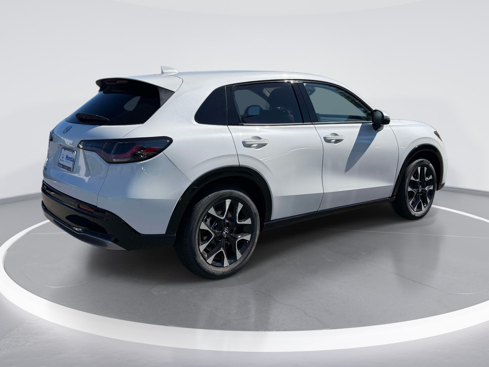 New 2027 Honda HR-V EX-L image 2