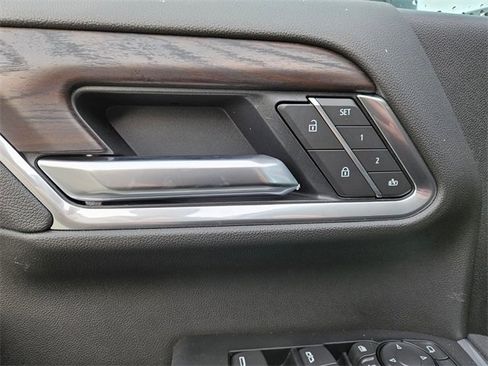 New 2026 GMC Sierra 2500 SLT image 16