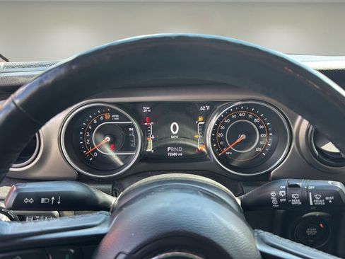 Used 2019 Jeep Wrangler Unlimited Sport S AWD/4WD image 13