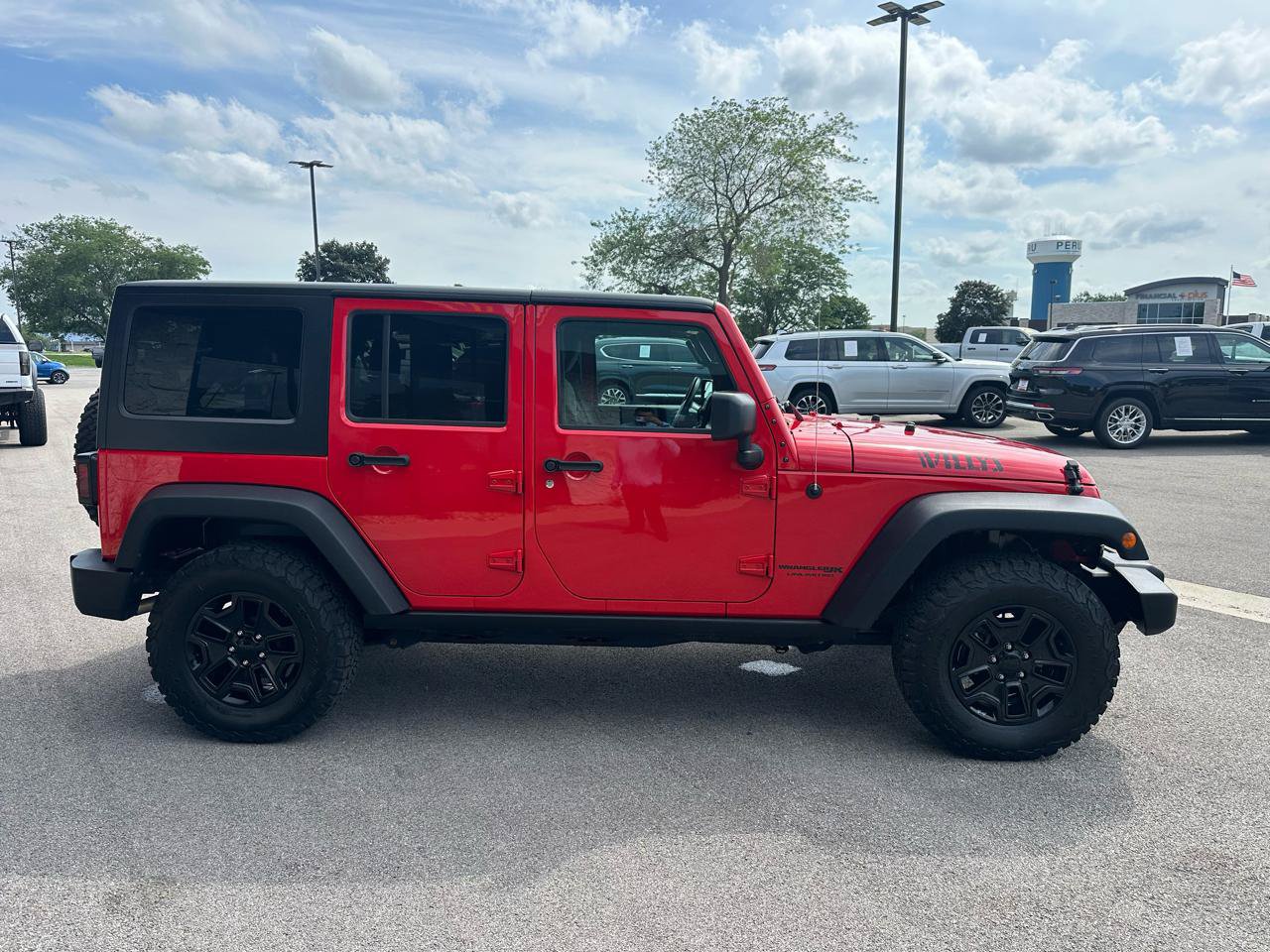 Used 2018 Jeep Wrangler Unlimited Sport AWD/4WD image 8