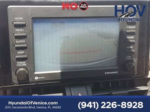 Used 2020 Toyota RAV4 LE AWD/4WD image 27