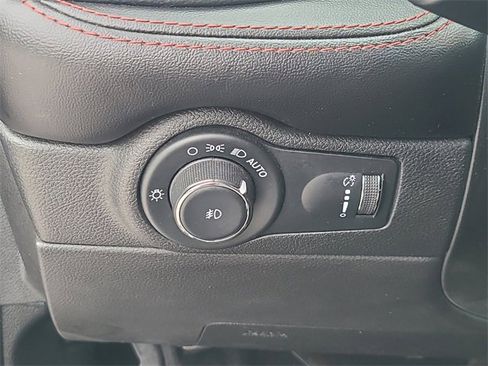 Used 2023 Dodge Durango R/T image 29