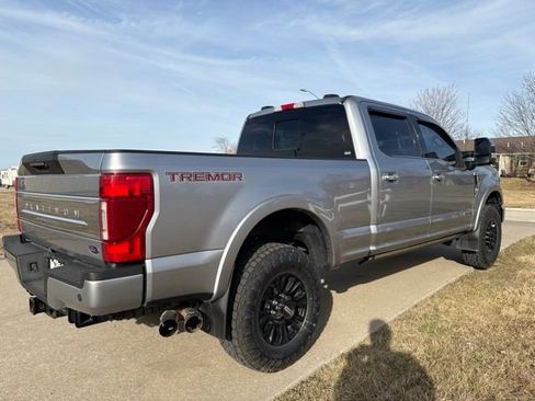 Used 2021 Ford F350 Platinum w/ Tremor Off-Road Package image 4