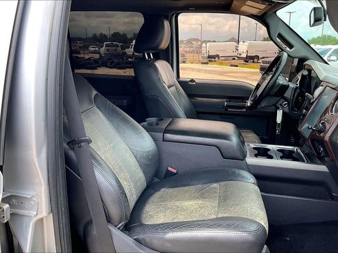 Used 2011 Ford F250 Lariat w/ Lariat Ultimate Pkg AWD/4WD image 30