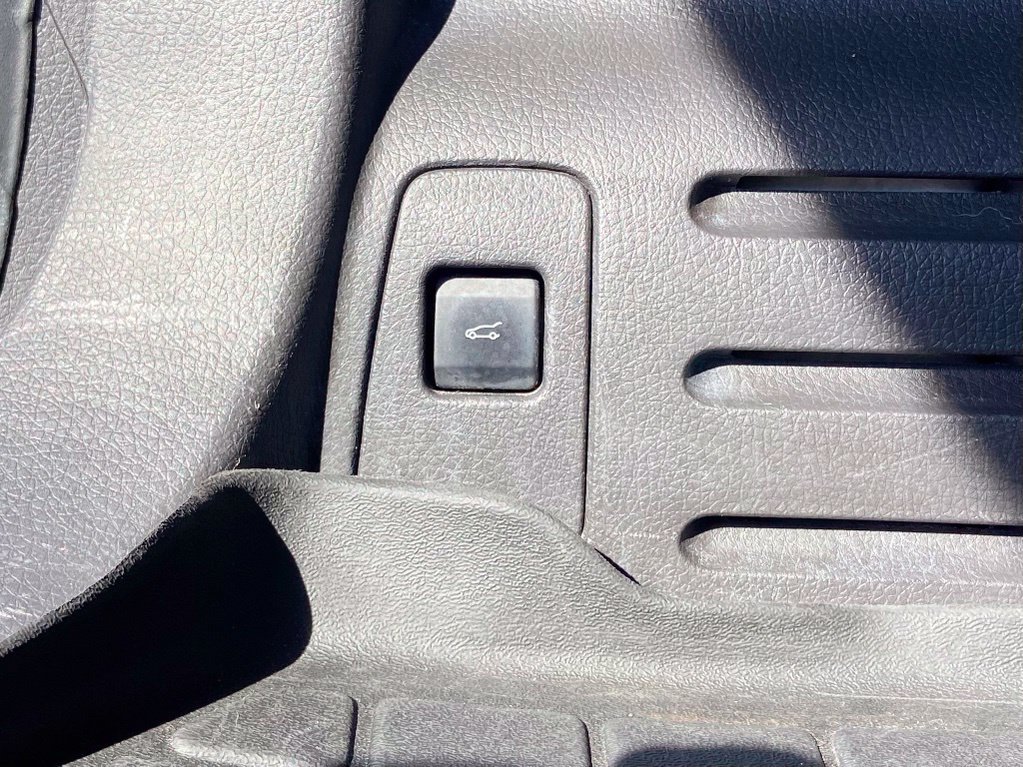 Used 2014 Ford Edge SEL w/ Equipment Group 205A AWD/4WD image 28