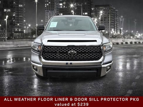 Used 2020 Toyota Tundra SR5 w/ SR5 Convenience Package AWD/4WD image 9