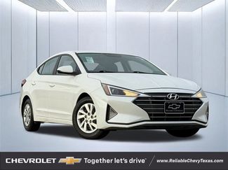 Used 2019 Hyundai Elantra SE w/ Cargo Package video 1