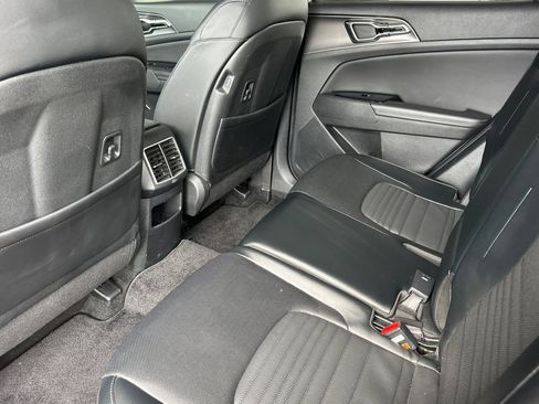 Certified 2024 Kia Sportage SX AWD/4WD image 9