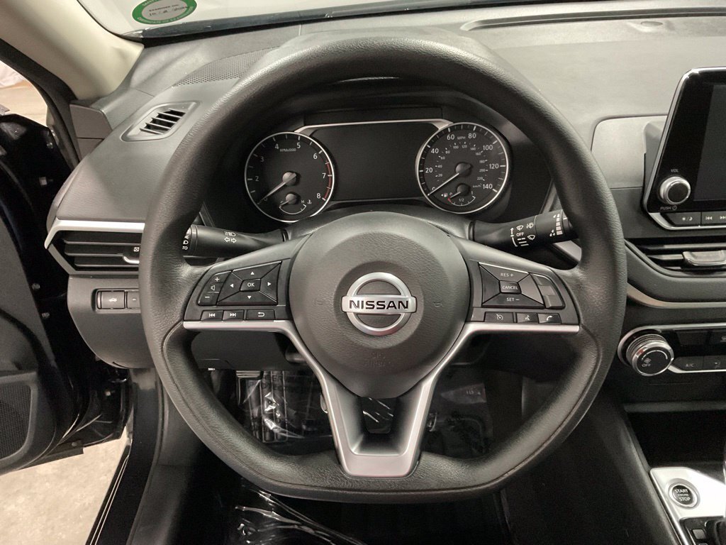 Used 2022 Nissan Altima 2.5 SV FWD image 26