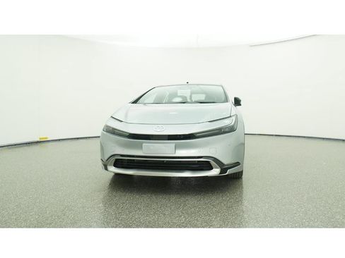 New 2026 Toyota Prius Plug-In Hybrid image 31