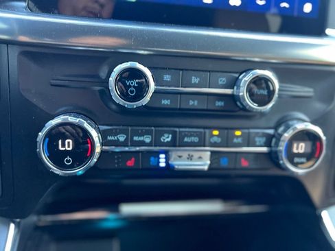 Used 2021 Ford F150 Lariat AWD/4WD image 25