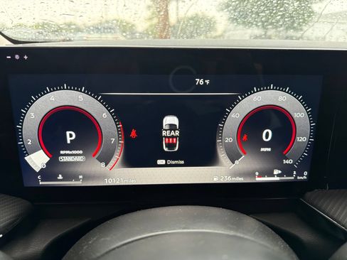 Certified 2025 Nissan Kicks SR FWD image 6