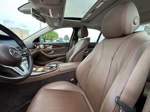 Used 2020 Mercedes-Benz E 350 4MATIC Sedan image 27
