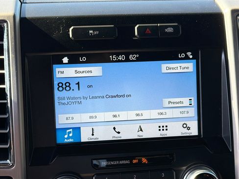 Used 2016 Ford F150 Platinum w/ Technology Package image 27