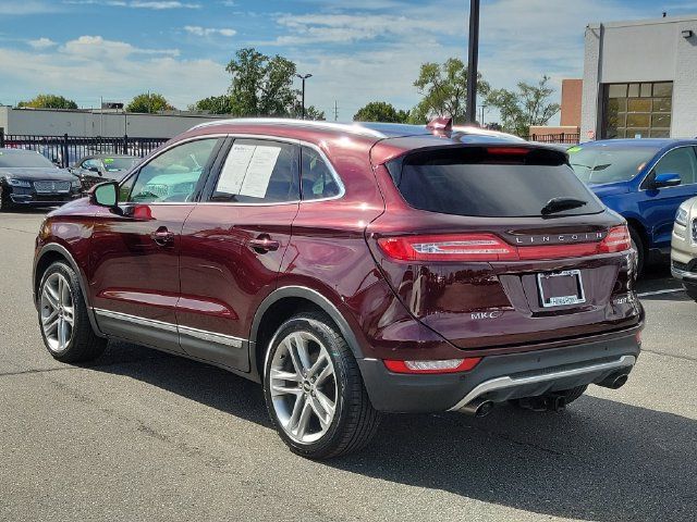 Used 2017 Lincoln MKC Reserve w/ Lincoln MKC Climate Package AWD/4WD image 3