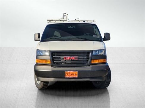 New 2024 GMC Savana 2500 w/ Driver Convenience Package image 2