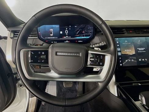 Certified 2025 Land Rover Range Rover SE AWD/4WD image 12