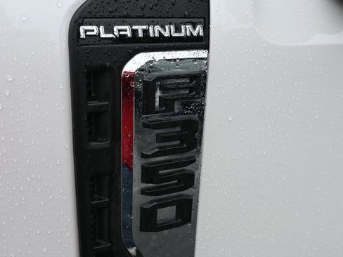 Used 2024 Ford F350 Platinum w/ Tremor Off-Road Package image 18