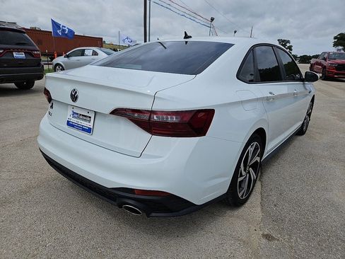 Used 2024 Volkswagen Jetta GLI Autobahn FWD image 7