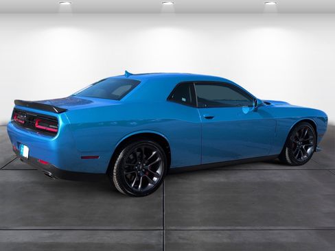 Used 2023 Dodge Challenger GT w/ Performance Handling Group image 7
