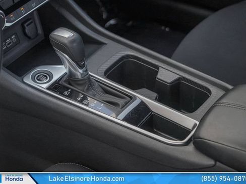 Used 2024 Nissan Sentra SV FWD image 23