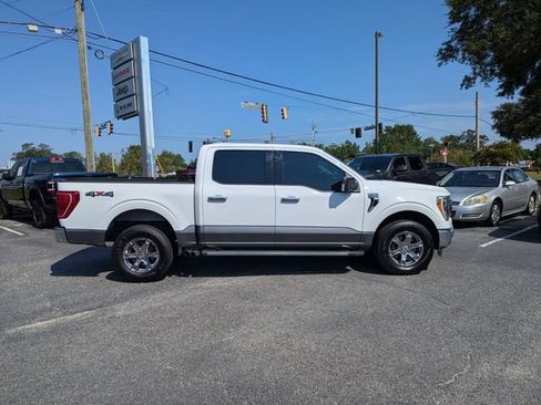 Used 2021 Ford F150 XLT w/ Equipment Group 302A High AWD/4WD image 4