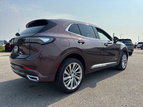Used 2025 Buick Envision Avenir AWD/4WD image 7