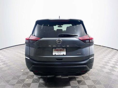 Certified 2021 Nissan Rogue S image 5
