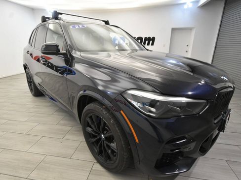 Used 2022 BMW X5 xDrive40i w/ M Sport Package image 7