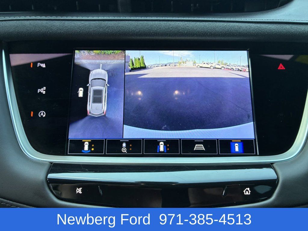 Used 2024 Cadillac XT5 Sportv w/ Platinum Package AWD/4WD image 19
