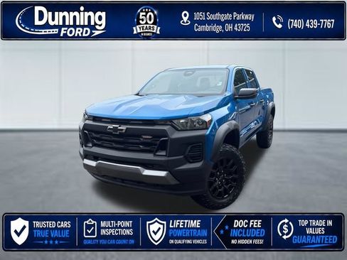 Used 2024 Chevrolet Colorado Trail Boss w/ Advanced Trailering Package AWD/4WD image 1