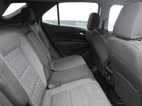 Used 2022 Chevrolet Equinox LT image 9