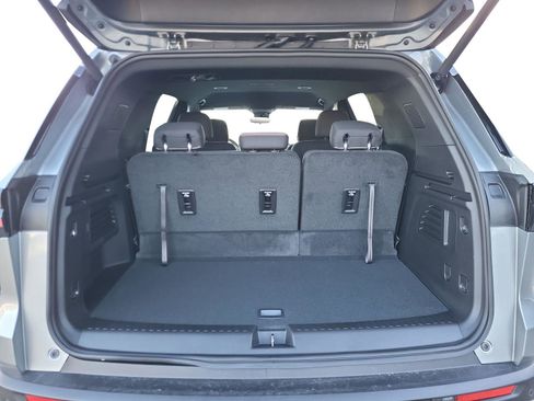 New 2026 Chevrolet Traverse LT w/ Midnight/Sport Edition image 22